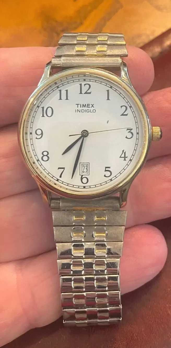 Men's 35mm Silver Tone Timex, Date Window, Expansion Band
